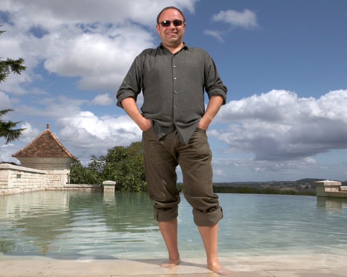 Russian billionaire Eugene Shvidler, a close associate of Roman Abramovich, has lost his legal bid to overturn UK sanctions imposed on him.