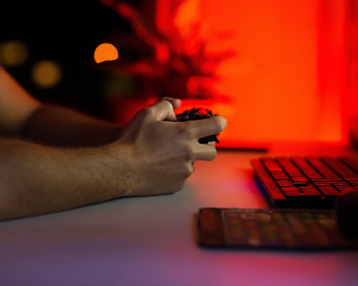 Why did thousands of adult games suddenly vanish from major PC gaming platforms?