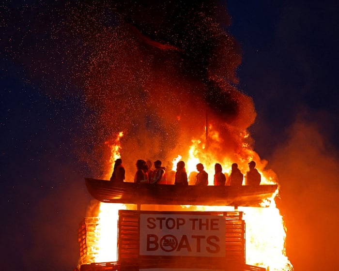 A crowd burns an effigy of refugees – this is where Europe’s harsh border control obsession has taken us | Maurice Stierl