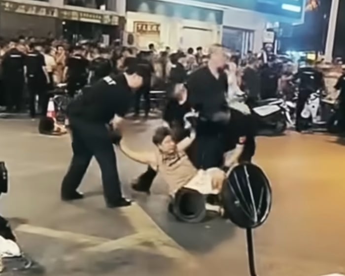 How a case of teenage bullying sparked widespread protests across China