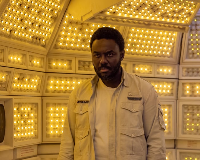 **Alien: Земя – Преглед – Сериал, Наситен с Дълбок и Залежал Ужас** Този телевизионен сериал е изпълнен с тревожен, първичен страх, който остава дълго след гледането.