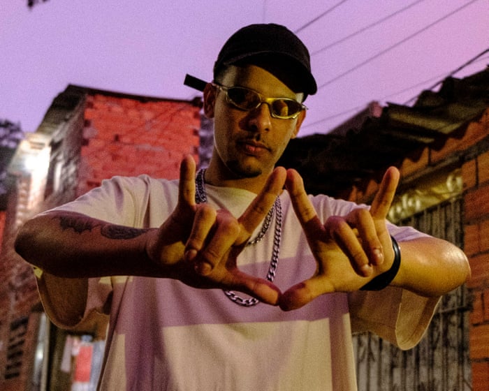 DJ K: Radio Libertadora! Review – A Burst of Freedom and Masterful Chaos  

This album is a thrilling explosion of liberation and expertly crafted noise.