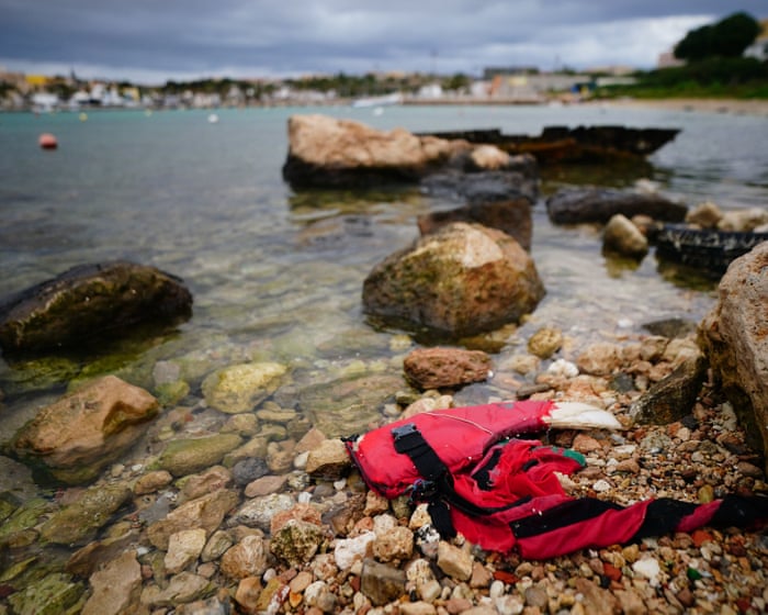 At least 20 people died when a boat sank near the Italian island of Lampedusa, according to the United Nations.