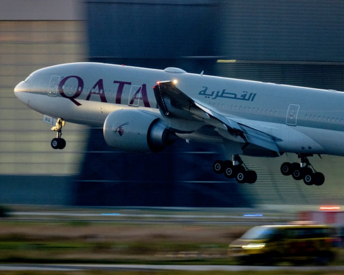 Frau, die auf Flug sexuell belästigt wurde, stellt britische Entschädigungsregeln in Frage