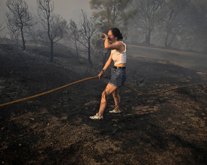 "Contrairement à toute autre peur" : les incendies de forêt marquent le paysage espagnol.