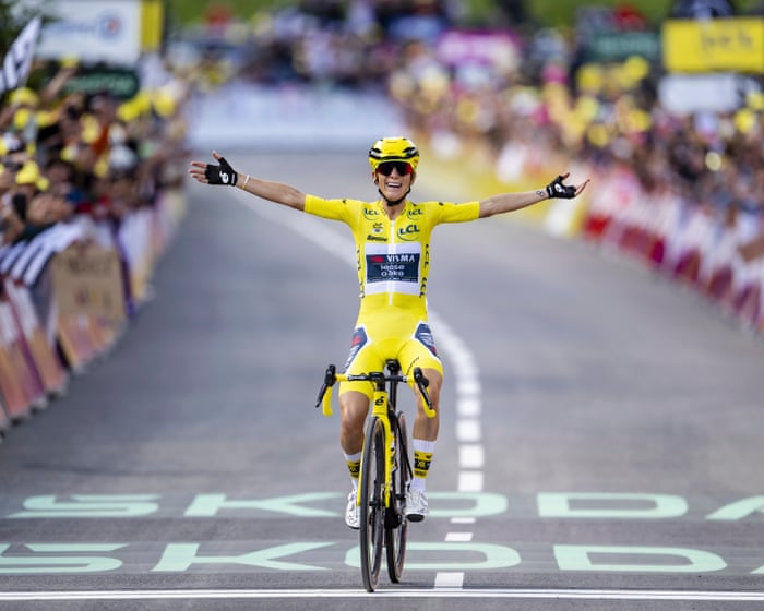 Pauline Ferrand-Prévot dominerar scenen på väg mot segern i Tour de France Femmes.
