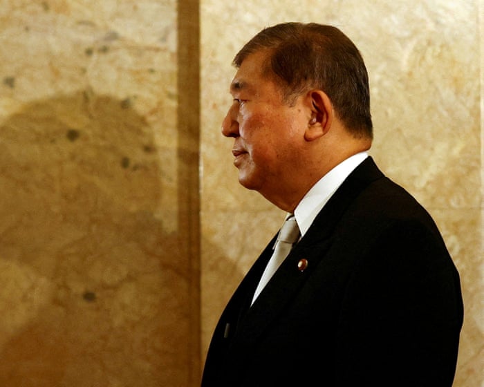 Der japanische Premierminister Shigeru Ishiba tritt nach verheerenden Wahlergebnissen zurück.