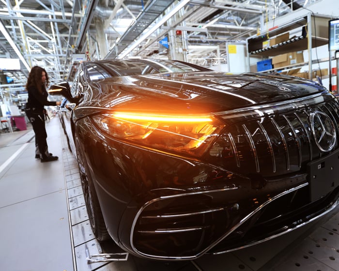 Identitatea germană nu este definită de mașini – Bruxelles trebuie să se împotrivească puternicei industrii auto | Tania Roettger