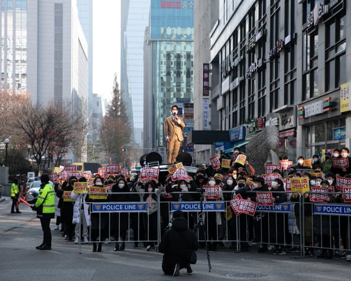 남성이 불행한 이유: 한국을 분열시키는 유해한 성별 갈등