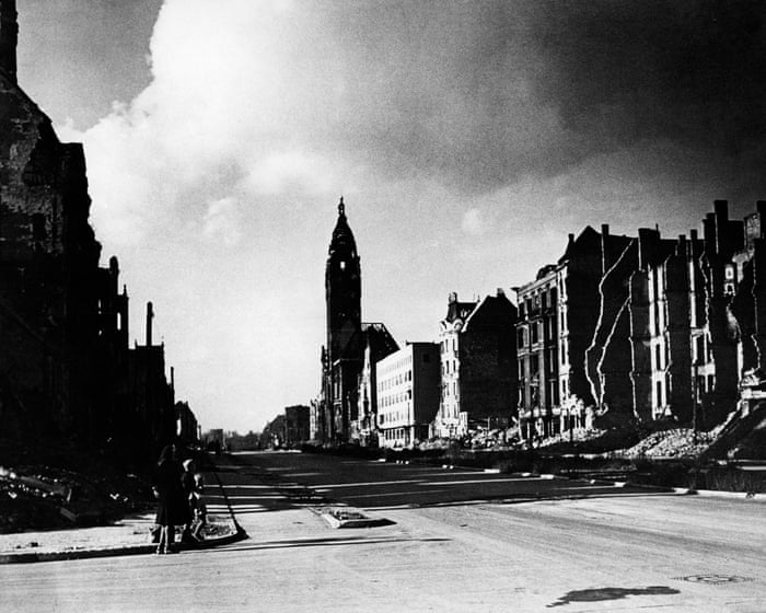 The Traitors Circle by Jonathan Freedland review – a gripping account of German resistance