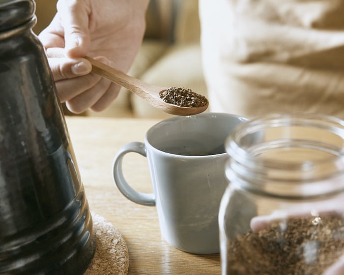 Six cinquante pour un café ? Je retourne au café instantané.