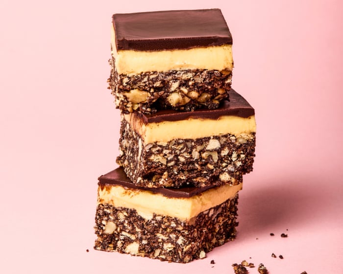 Hur man gör perfekta Nanaimo bars – recept | Felicity Cloakes guide till att göra det perfekta…