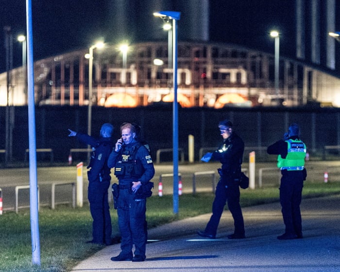 欧洲不明无人机事件正引发广泛的集体焦虑。