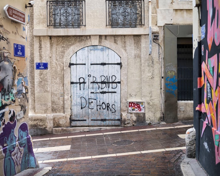 欧盟拟出台短租行业监管法规以解决住房负担问题。