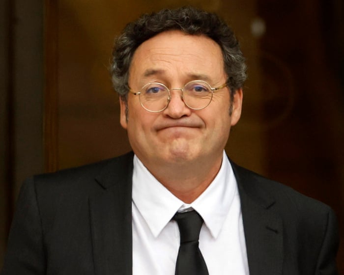 Le procureur général espagnol démissionne après une condamnation pour divulgation d'informations confidentielles.