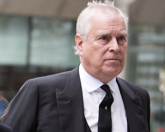 Los correos electrónicos muestran que Andrew quería reunirse con Jeffrey Epstein después de que este saliera de prisión.