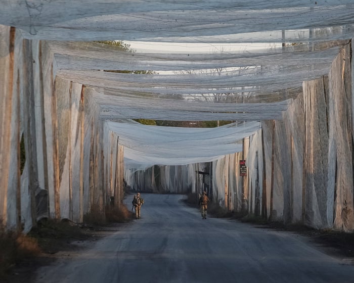 Discarded fishing nets from France are now being used as crucial defenses against Russian drones in Ukraine.