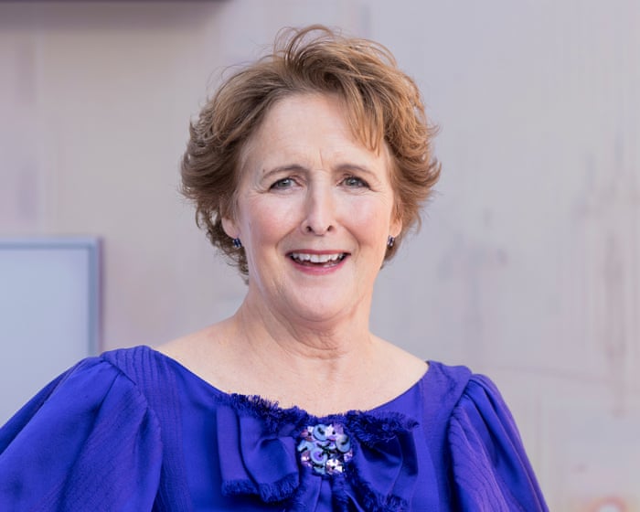 "Jag är inte alls läskig, men mina karaktärer kan vara det": Fiona Shaw diskuterar Austen, Andor och Harry Potter.