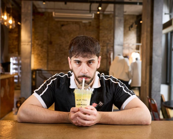 Creșterea surprinzătoare a băuturilor proteice: cum o băutură groasă, asemănătoare cărnii, s-a transformat într-o afacere de miliarde de dolari.