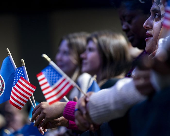 민주당이 미국 전역에서 잇단 선거 승리를 거두었지만, 이러한 결과를 오해하지 않도록 주의해야 합니다.