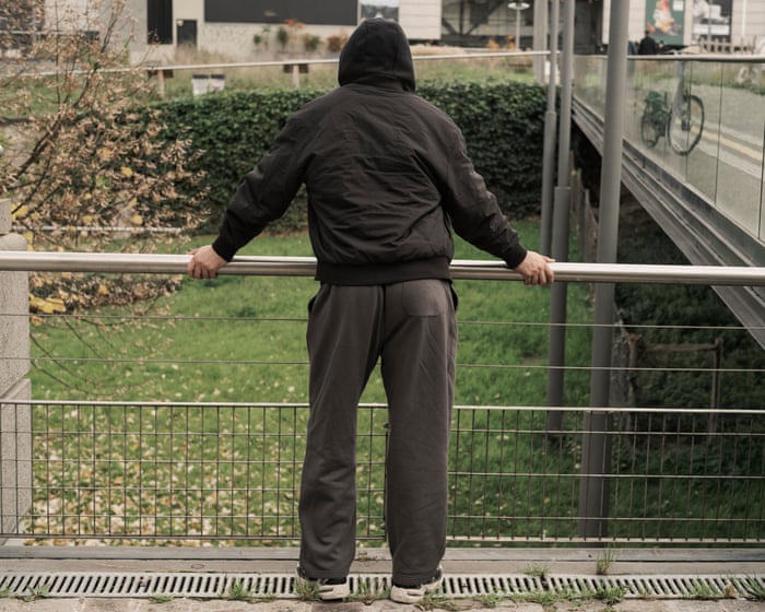 "Ei turvallista paikkaa minnekään": Ranskalle palautetut ihmiset kertovat epätoivostaan "yksi ulos, yksi sisään" -sopimuksen puitteissa