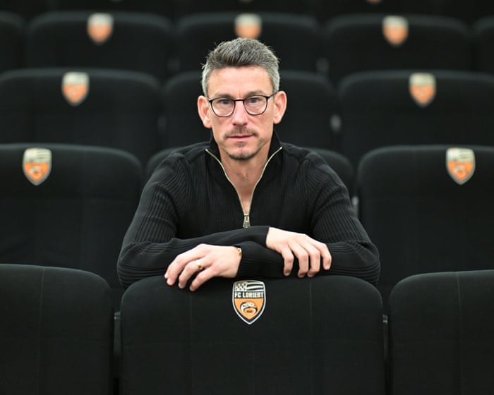 Laurent Koscielny discusses his departure from Arsenal and his current role at Lorient, reflecting on how his relationships soured.