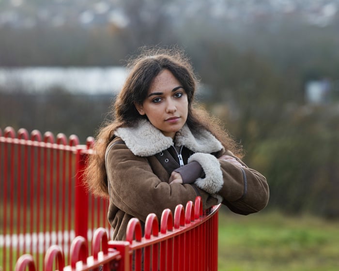 Une réfugiée ukrainienne a quitté un collège de sixième année au Royaume-Uni après que celui-ci l'ait encouragée à étudier le russe.