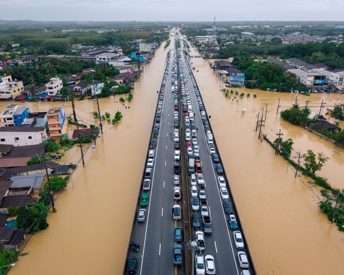 Hur cykloner och kraftiga monsunregn förödde delar av Asien – en visuell guide