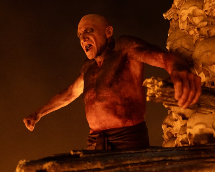 Släpp lös odjuret! Hur Iron Maiden och en naken Ralph Fiennes skapade den perfekta filmiska needle dropen.