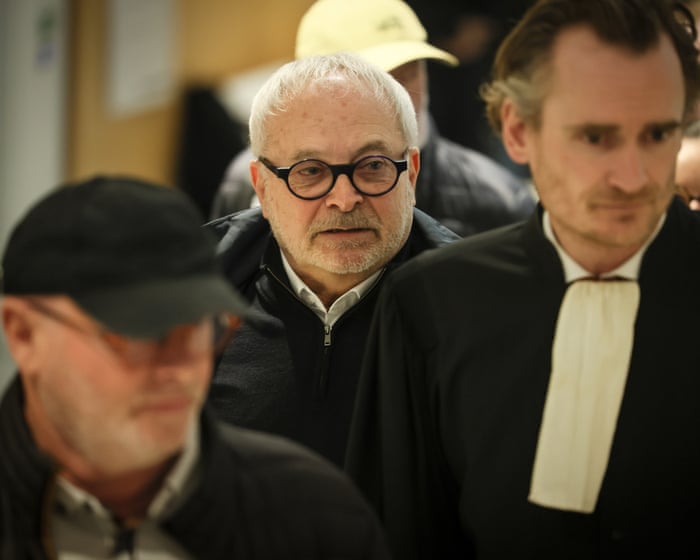 Ex senatore francese a processo per aver presumibilmente drogato la bevanda di un parlamentare con MDMA.