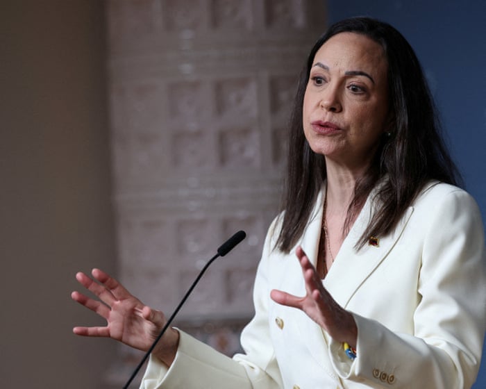 노벨연구소가 마리아 코리나 마차도의 도널드 트럼프와 노벨평화상 공동 수상 제안을 거절했습니다.