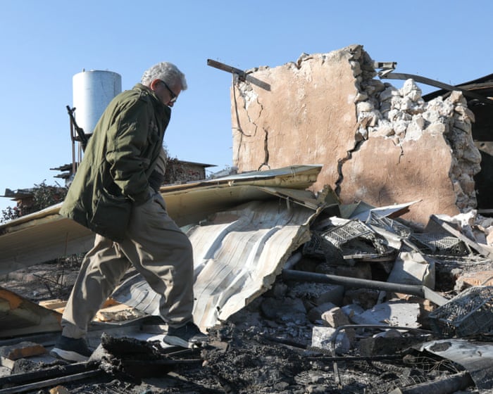 Airstrikes have struck the Iran-Iraq border as a reported U.S. and Israeli plan to mobilize Kurdish forces gains momentum.