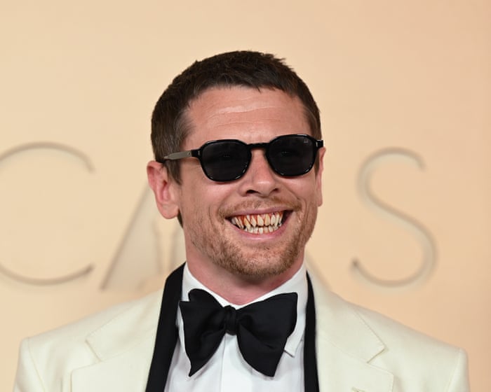 Conan's antics, O'Connell's sharp humor, and Jafar Panahi's cool reaction: the viral moments from the 2026 Oscars.