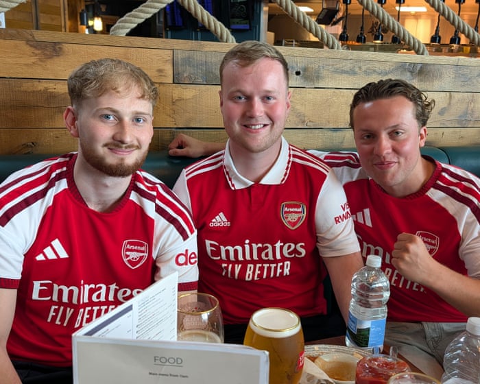 Arsenal fans are using trains, planes, and cars in a rush to get to Budapest for the Champions League final.