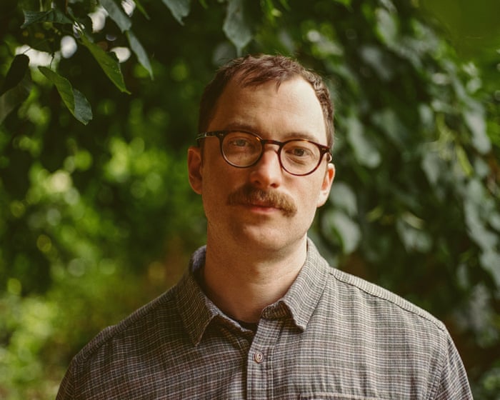 „Ich weiß nicht, was das noch übertreffen könnte“, sagt der Debütautor Jem Calder darüber, von Sally Rooney entdeckt worden zu sein.