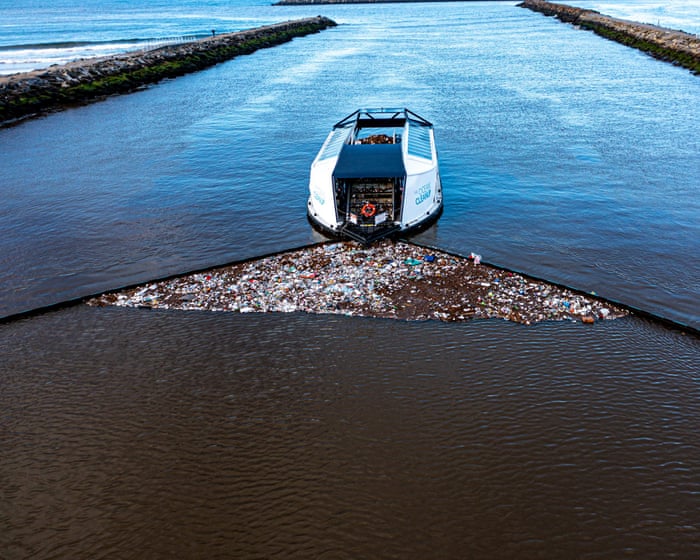 A solar-powered boat that eats trash? It's a vessel that scoops plastic waste out of the ocean.