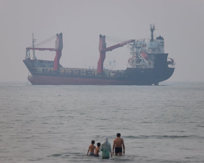 Europa analizează propuneri de a permite taxe de navigație în Strâmtoarea Hormuz.