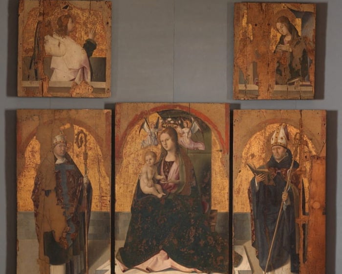 Rare Renaissance paintings by Antonello da Messina have been stolen from a museum in Sicily.