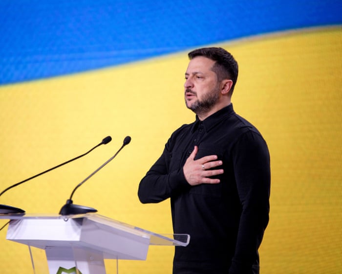 Holding elections during wartime would put Ukraine at risk of destruction, Zelenskyy says.