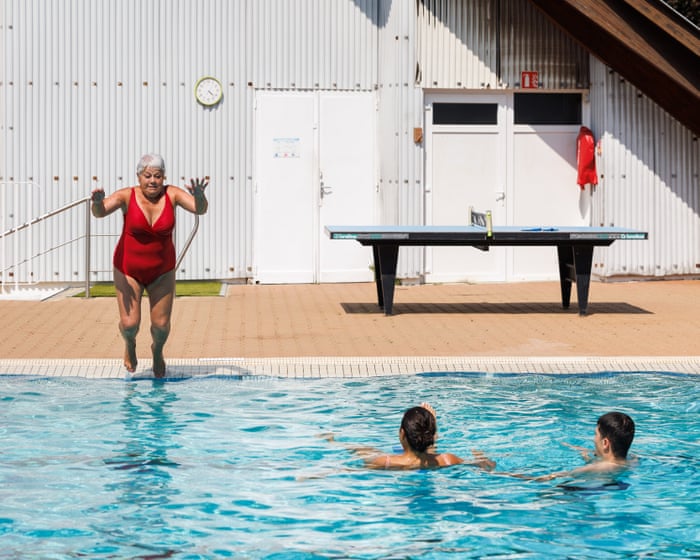 "In the heatwaves, it's crucial": the effort to save France's rural swimming pools.