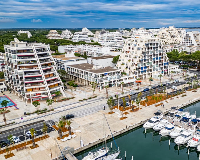 Architourism in France: a retro-futuristic seaside town near Montpellier that feels out of this world.