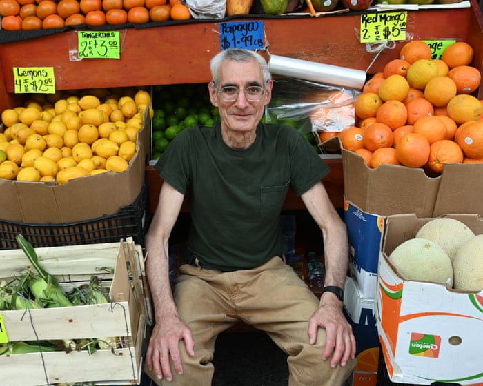 A fresh start after 60: I became a grocer – and now I feel physically stronger and mentally calmer.