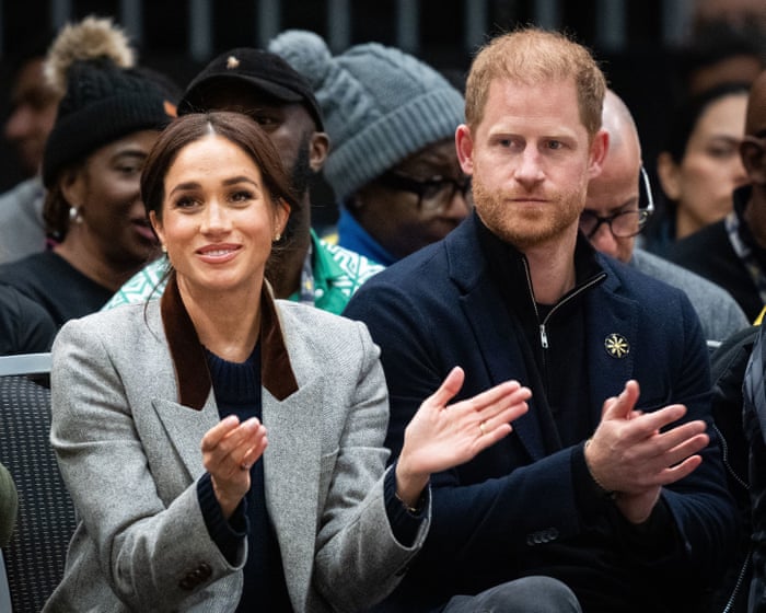 Moqué par les médias—et maintenant le roi Charles s'y met aussi. Désolé, Harry, mais à quoi t'attendais-tu ? | Emma Brockes