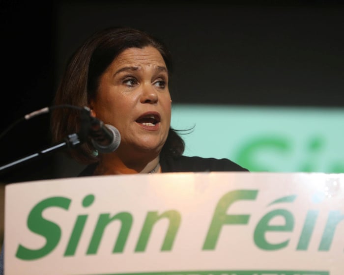 „Sinn Féin zdrajcy!”: jak retoryka skrajnej prawicy wykoleiła drogę partii do władzy w Irlandii