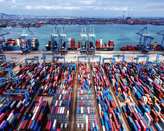 L'UE spende tre volte tanto per le importazioni dalla Cina rispetto a quanto guadagna dalle esportazioni verso il blocco.
