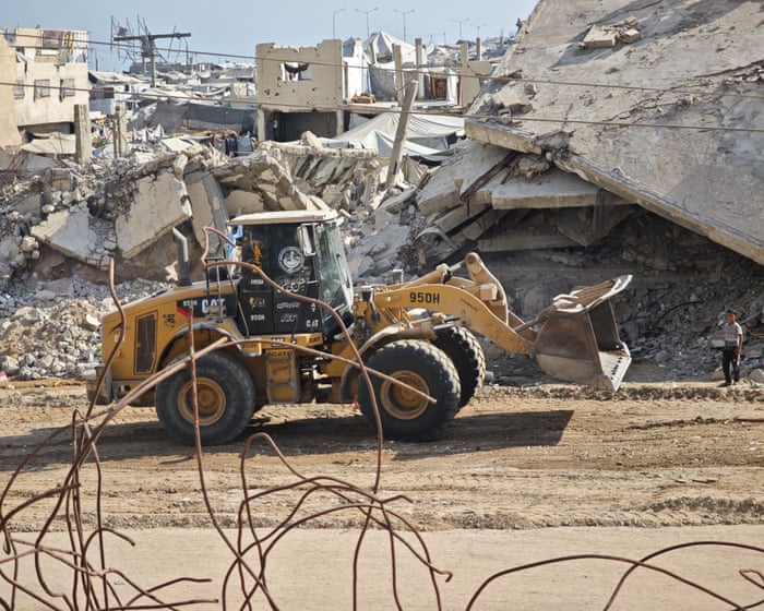 61 millones de toneladas de escombros: los trabajadores humanitarios de Gaza se enfrentan a la delicada tarea de despejar ruinas que pueden ocultar hasta 10.000 cuerpos