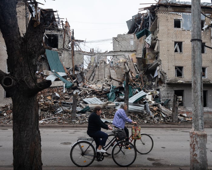 Putin's intensified bombing campaign will not break the Ukrainians' will. History shows it is bound to fail | Rajan Menon
