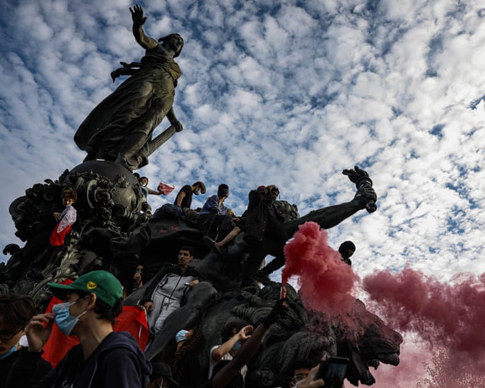 'Nobody is listening to us': on the school protest frontline, I heard why France's students feel abandoned | Alexander Hurst