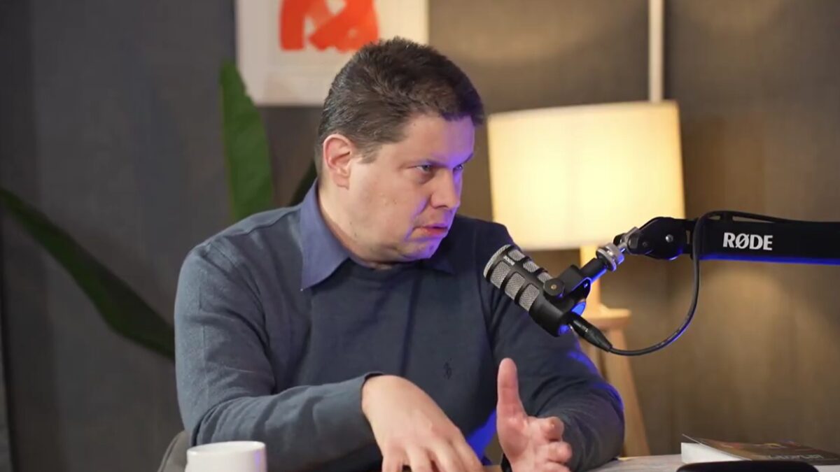 Affaire Jacques Baud: Debatt mellom Pierre Jean Duvivier og Guy Mettan om Ukraina.